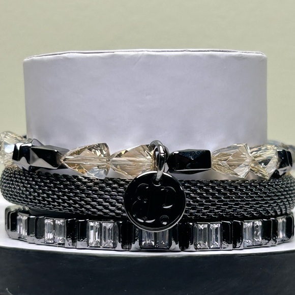 Halloween Stack - Fan - Picture 2 of 3